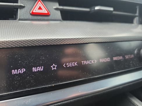 Certified 2023 Kia Sportage SX image 14