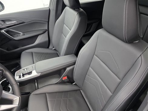 Used 2026 BMW X1 xDrive28i image 11