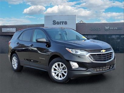Used 2020 Chevrolet Equinox LS w/ LS Convenience Package