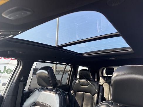 Used 2024 Jeep Grand Cherokee L Limited w/ Luxury Tech Group II image 25