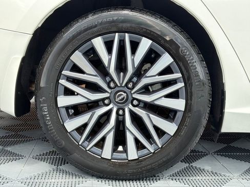 Used 2023 Nissan Altima 2.5 SV FWD image 19