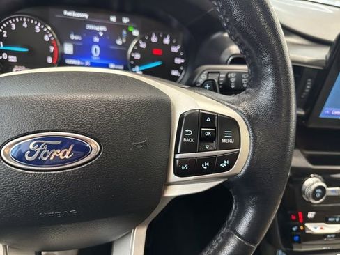 Used 2021 Ford Explorer Limited w/ Equipment Group 301A image 34