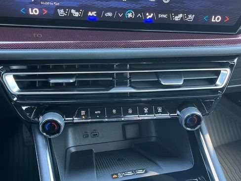 New 2026 Chevrolet Traverse RS FWD image 33