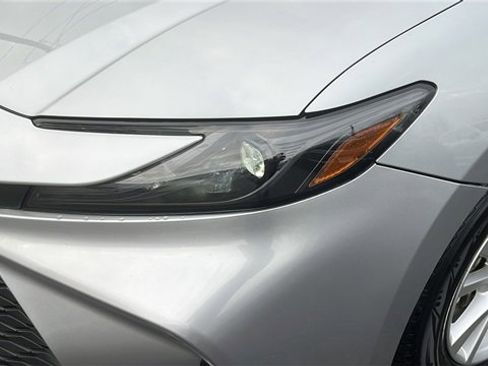 Certified 2025 Toyota Camry LE image 7