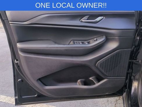 Used 2023 Jeep Grand Cherokee Altitude image 24