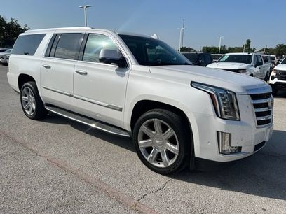 Used 2019 Cadillac Escalade ESV Luxury