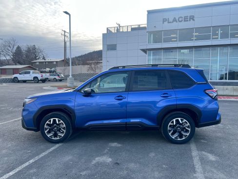 New 2026 Subaru Forester Premium image 2