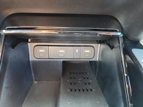 Used 2022 Kia Sorento SX AWD/4WD image 14