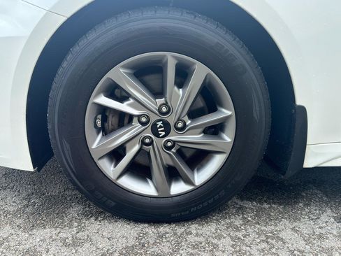 Used 2019 Kia Optima LX FWD image 10