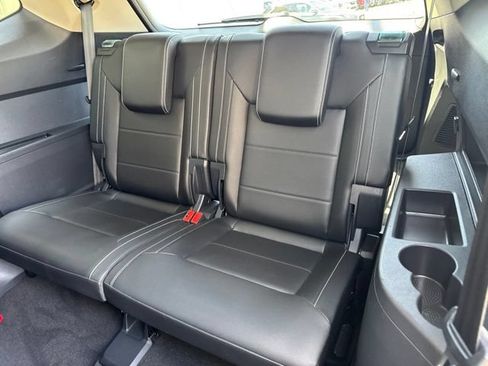 Used 2022 Volkswagen Atlas SEL AWD/4WD image 24