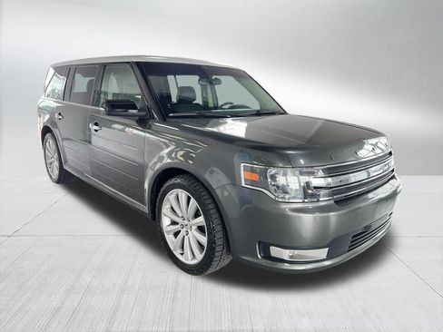 Used 2016 Ford Flex SEL w/ Equipment Group 202A AWD/4WD image 3