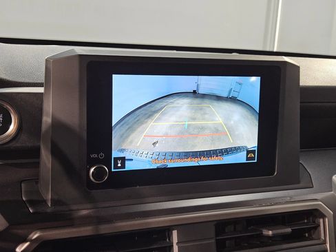 Used 2025 Toyota 4Runner SR5 image 30