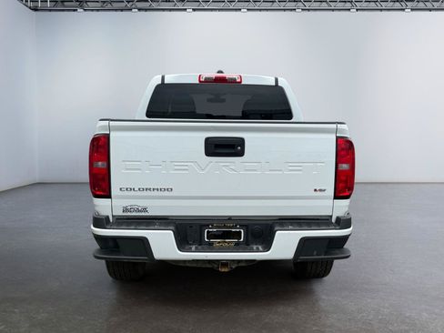 Used 2022 Chevrolet Colorado W/T w/ Custom Special Edition AWD/4WD image 4