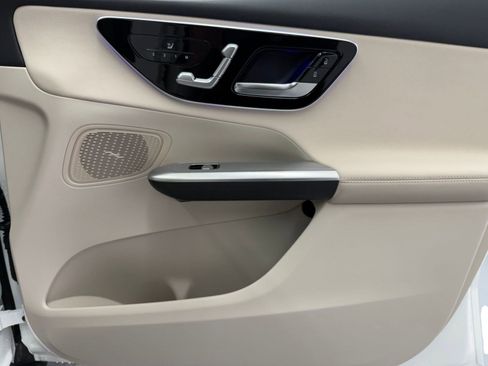 New 2026 Mercedes-Benz GLC 300 image 19