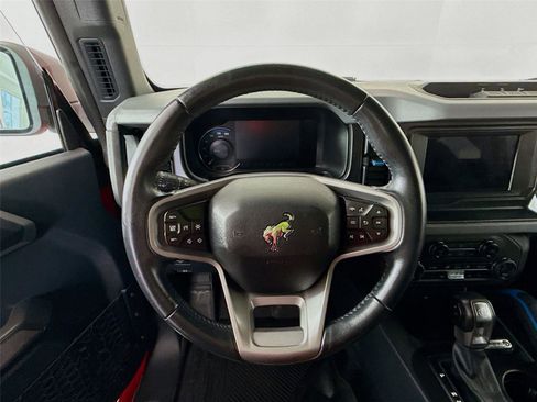 Used 2023 Ford Bronco Black Diamond image 11