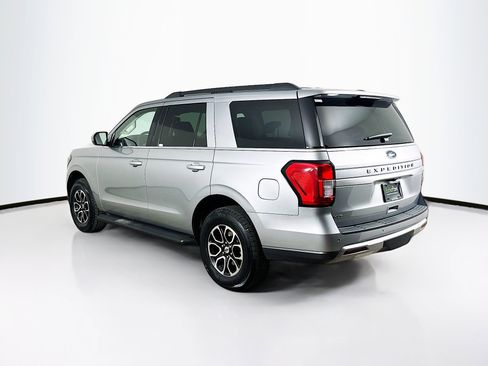 Used 2024 Ford Expedition XLT image 5