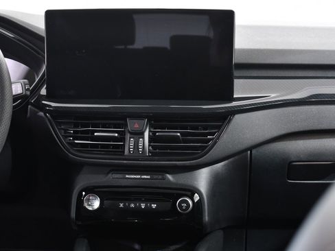 Used 2023 Ford Escape ST-Line w/ Tech Pack #1 image 9