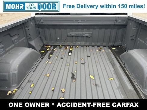 Used 2024 GMC Sierra 1500 AT4 w/ Technology Package image 11
