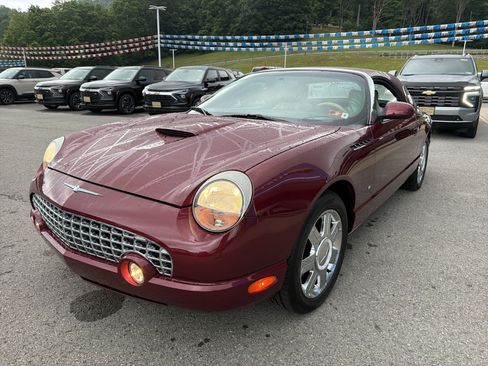 Used 2004 Ford Thunderbird RWD image 10