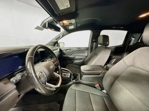 Used 2023 Chevrolet Colorado LT w/ LT Convenience Package II RWD image 21