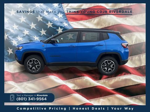 New 2026 Jeep Compass Trailhawk image 2