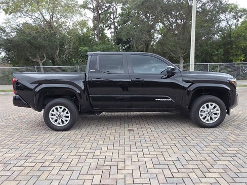 Used 2024 Toyota Tacoma SR5 image 12