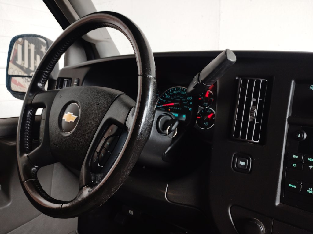 Used 2020 Chevrolet Express 3500 LS RWD image 29