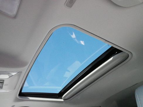 Certified 2025 Toyota RAV4 XLE Premium image 27