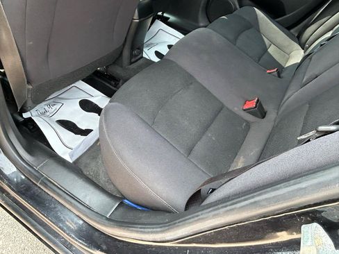 Used 2014 Chevrolet Cruze LT FWD image 9