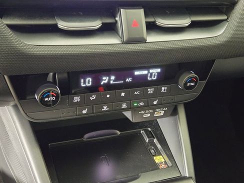 New 2026 Subaru Outback Limited AWD/4WD image 18