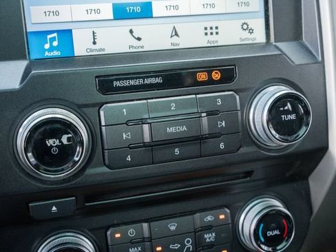 Used 2017 Ford F250 King Ranch w/ King Ranch Ultimate Package AWD/4WD image 52