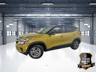 Used 2024 Kia Seltos S image 1