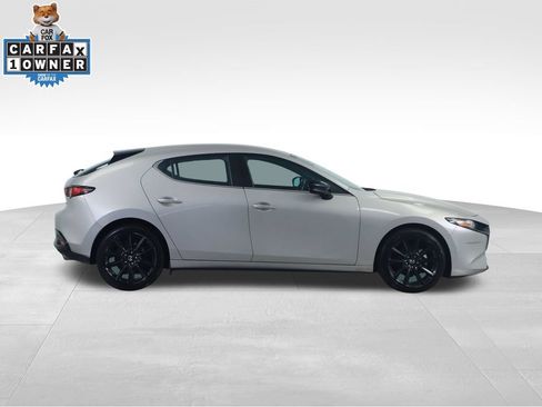 Used 2024 MAZDA MAZDA3 s FWD image 13