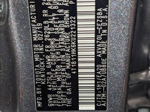 Used 2019 Toyota Camry SE FWD image 21