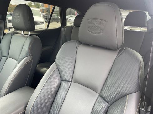 Used 2022 Subaru Outback Wilderness w/ Wilderness Package image 8