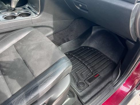 Used 2022 Jeep Grand Cherokee Laredo X AWD/4WD image 19