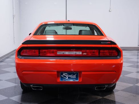 Used 2008 Dodge Challenger SRT8 image 9