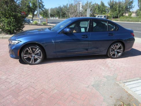 Used 2023 BMW 330i Sedan w/ Driving Assistance Package RWD image 3
