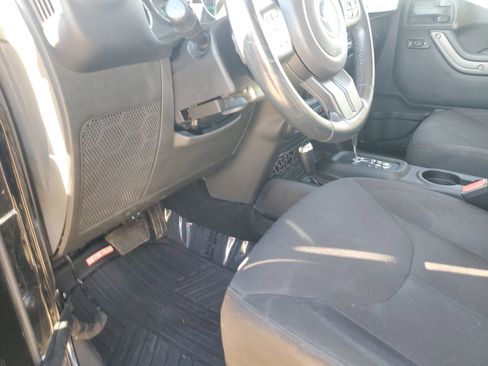 Used 2015 Jeep Wrangler Unlimited Sport w/ Quick Order Package 24S image 23