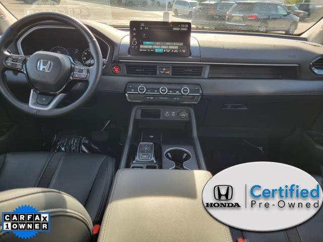 Certified 2024 Honda Pilot Touring image 16