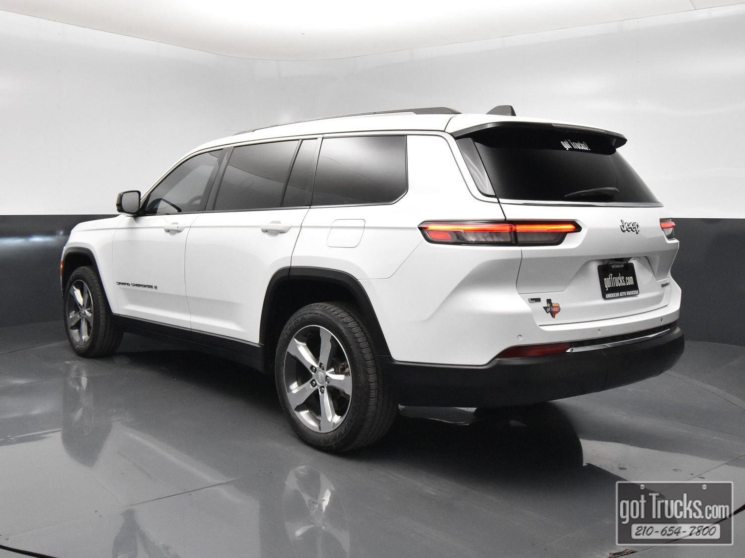 Used 2021 Jeep Grand Cherokee L Limited RWD image 5