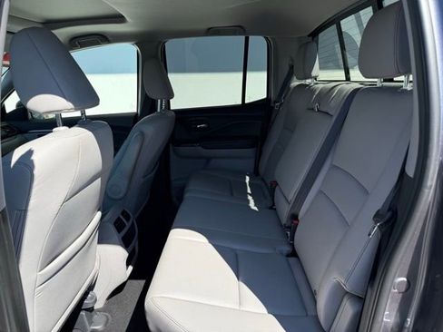 Used 2022 Honda Ridgeline RTL image 10