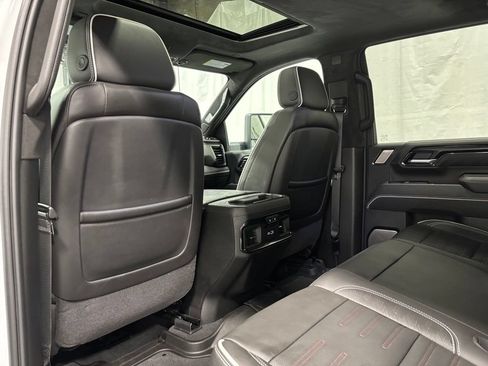 Used 2026 GMC Sierra 2500 AT4X AWD/4WD image 46