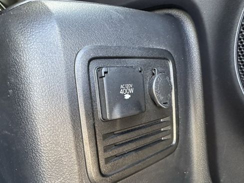 Used 2023 Toyota 4Runner Limited image 23