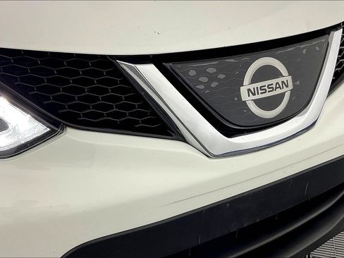 Used 2018 Nissan Rogue Sport S FWD image 31