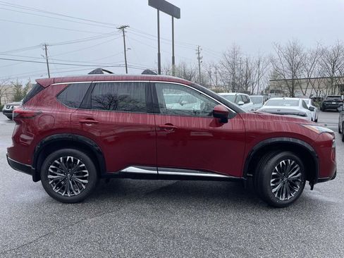 New 2026 Nissan Rogue Platinum w/ Platinum Premium Package AWD/4WD image 2
