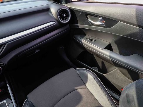 Certified 2023 Kia Forte GT-Line w/ GT-Line Technology Package image 18