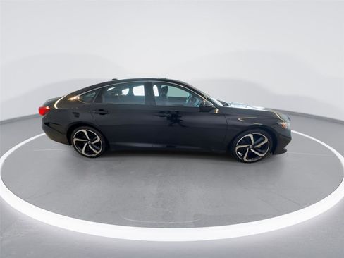 Used 2021 Honda Accord Sport image 8