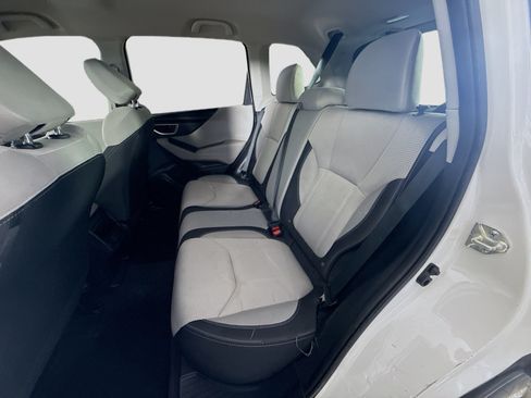 Used 2022 Subaru Forester AWD/4WD image 24