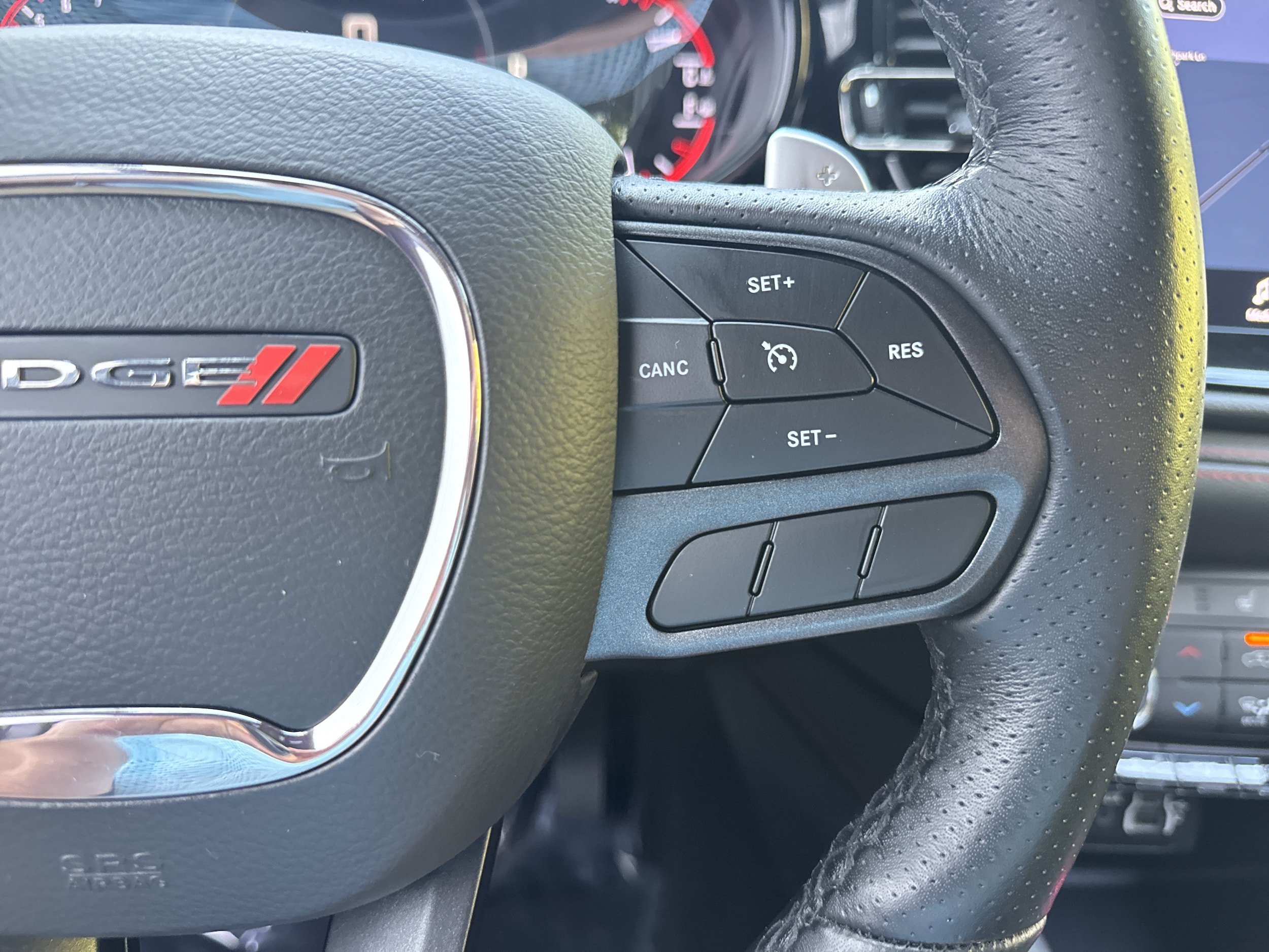 Used 2025 Dodge Durango GT AWD/4WD image 27